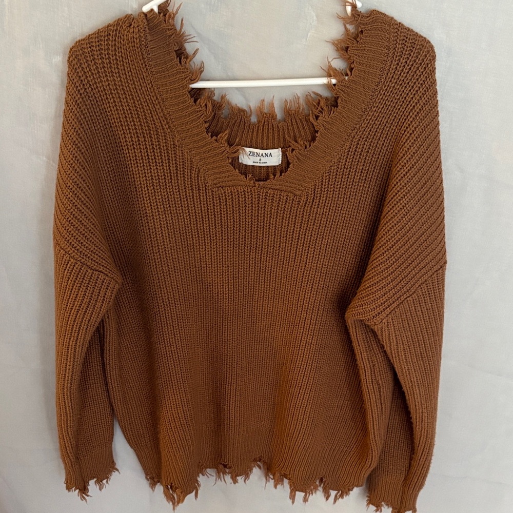 Zenana Outfitters Distressed V-Neck Sweater in Brown size small fits like a m/l